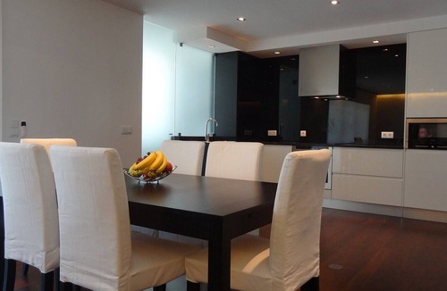 Canidelo Apartment | Affordable Luxury Beach Apartment with superb sea view 10 minutes from Porto