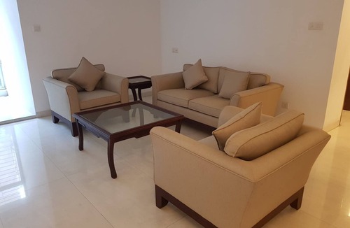 Gulshan Apartment | Affordable Luxurious Queen Bed@ Gulshan 2