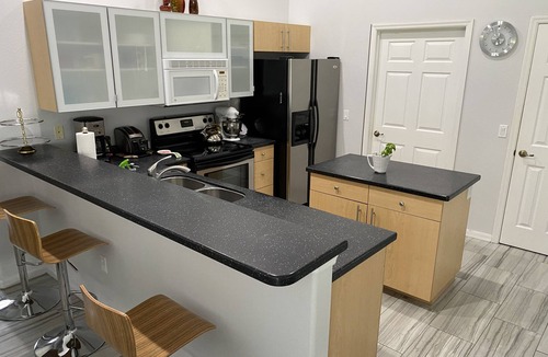 North Port House | Affordable Luxury in A Private and Quiet Setting