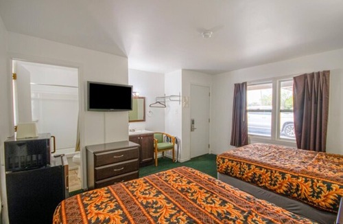Macon Hotel | Affordable Macon Stay w/Breakfast | Outdoor Destinations | Free Wi-Fi & Parking