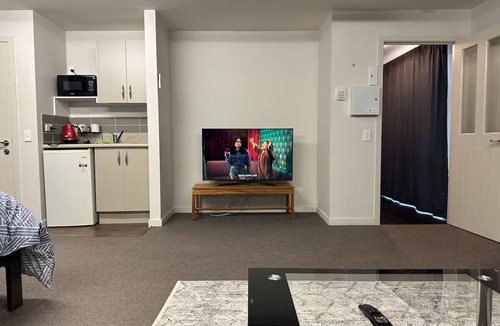 Timaru Apartment | Affordable Spacious Apartment
