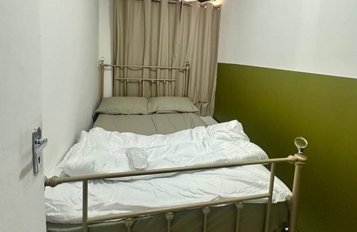 Al Wahdah Apartment | Affordable Stay in the Heart of Abu Dhabi