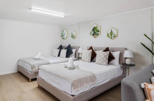 Jindalee House | Affordable Studio sleeping and living space combined