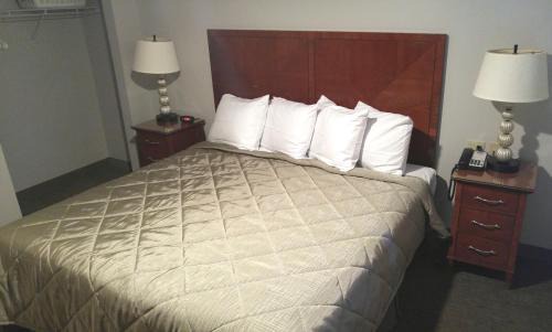 Portage Hotel | Affordable Suites of America Portage