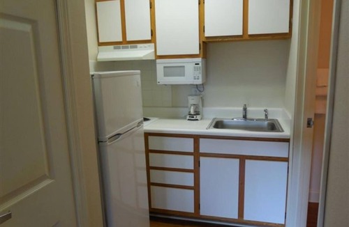 Shelby Apartment | Affordable Suites Shelby