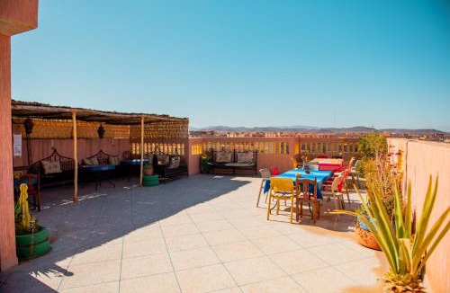 Tarmigt Bed & Breakfast | Afgo Hostel