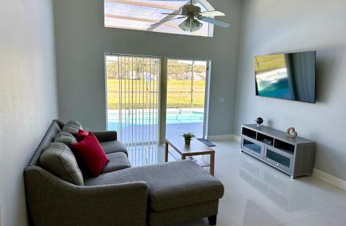 Westridge House | After thrill come and chill