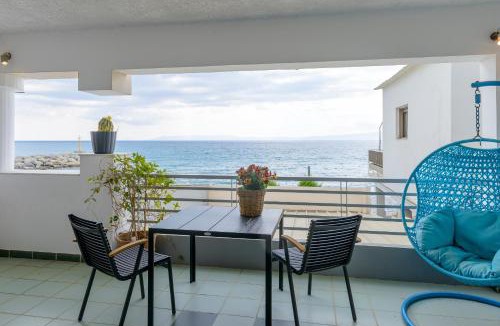Akrogialion Apartment | Agali 1 Mesonet In Front Of The Sea
