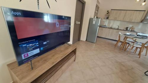 Pelekito Apartment | Agatha's spacious modern apt-1