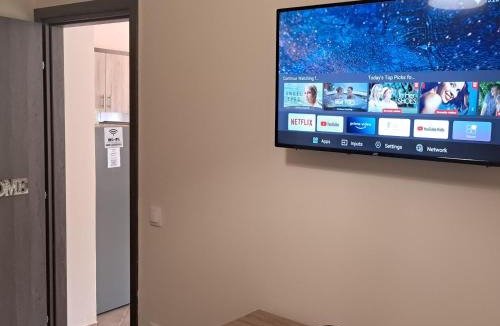 Pelekito Apartment | Agatha's spacious modern apt-1