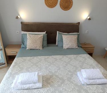 Archangelos Apartment | Agathi Paradise Studios