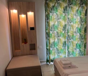 Neos Pirgos Apartment | Aggeliki-Smaro Studios