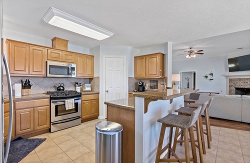 Wellborn House | Aggie Football Rental