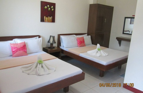 Donsol Hotel | AGM Beachfront Resort & Resto