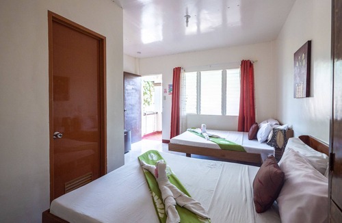 Donsol Hotel | AGM Beachfront Resort & Resto