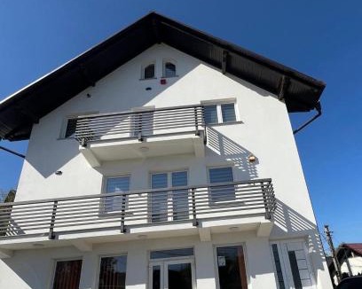 Cajvana House | AGM Home