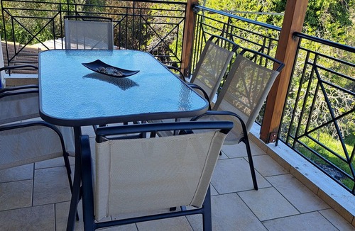 Lazarata Villa | Agnandio maisonette is suitable for families or groups, it hosts up to 7 people