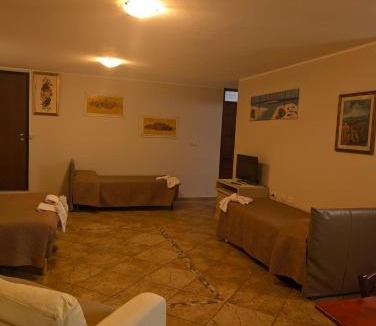 Olmedo Apartment | Agrimony
