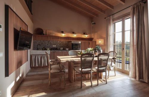 Terricciola Villa | AGRIRESORT BACARINGHE 13, Emma Villas