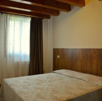 Caldogno-Rettorgole-Cresole House | Agriturismo Alla Corte