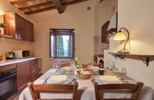 Pienza Apartment | Agriturismo Bonello Flat Standard Apartment with Pool, Shared Garden and Wi-Fi