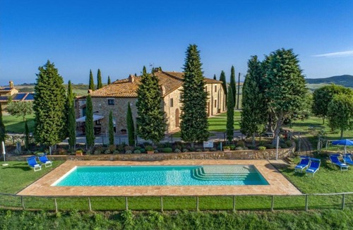 Pienza Apartment | Agriturismo Bonello Flat Standard Apartment with Pool, Shared Garden and Wi-Fi