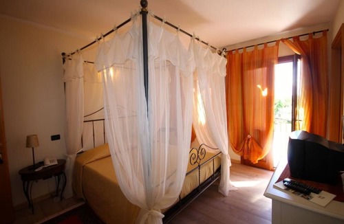 Rosa House | Agriturismo Borgo Tecla