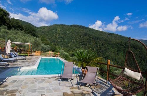 Comano House | Agriturismo Casa Turchetti -Nature & Pool & Relax tra Lunigiana, Nord Toscana e Cinque Terre