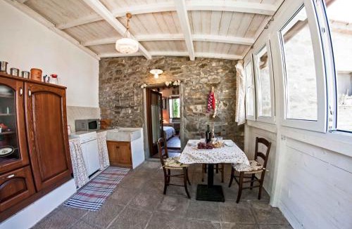 Vernio House | Agriturismo Corboli
