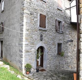 San Giovanni Bianco House | Agriturismo Grabbia