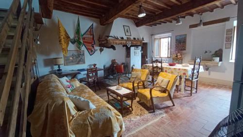 Radda in Chianti House | Agriturismo Podere Tegline