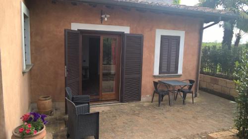 Corchiano Apartment | Agriturismo Villa Iris - Casa Max