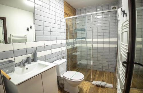 Mesentea House | Agropensiunea Colev