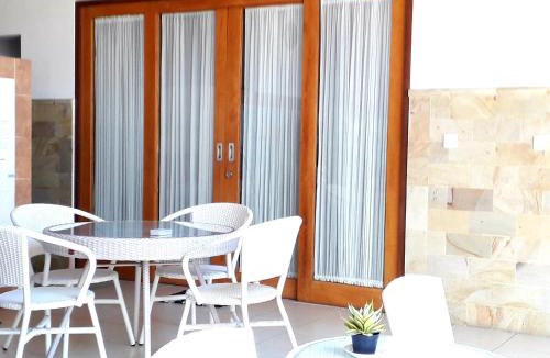 Sanur Bed & Breakfast | Agus Villa