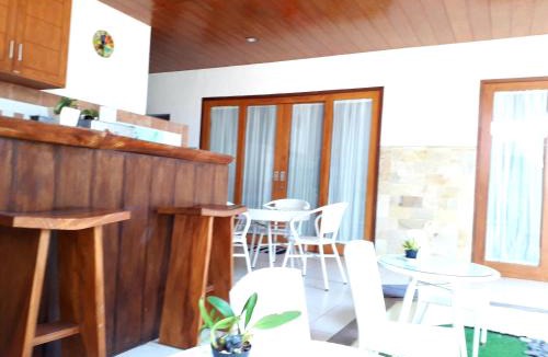 Sanur Bed & Breakfast | Agus Villa