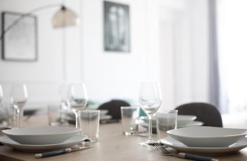 Faubourg-du-Roule Apartment | AH Droite