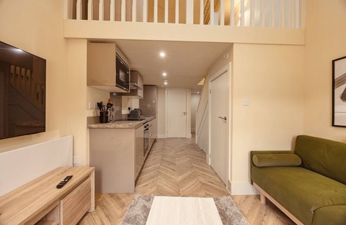 Leeds City Center Apartment | AH10-Heart of Leeds LS1 Modern|Free Secure Parking