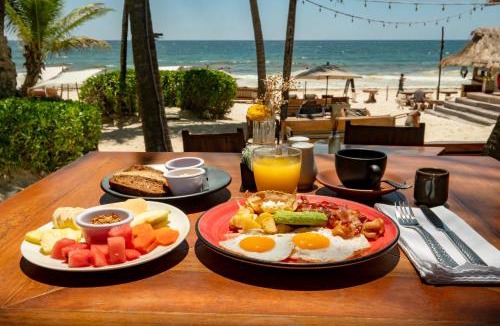 Zona Hotelera Hotel | Ahau Beachfront Tulum Hotel