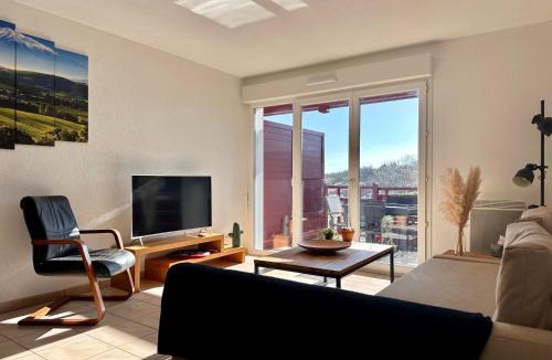 Ahetze Apartment | Ahetze, 3 pièces lumineux avec terrasse & parking