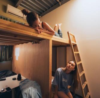 Chatan Hostel | AIEN Coffee & Hostel