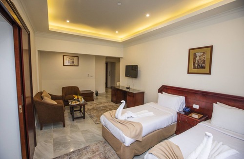 Al-Muntazah Hotel | Aifu Resort
