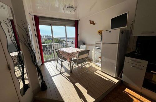Gruissan Apartment | AIG 59 – Studio avec 2 cabines – Résidence Grand Sud – Gruissan – 4 personnes