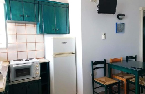 Azolimnos Apartment | AigaioView
