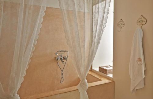Vourkari Hotel | Aigis Suites Kea
