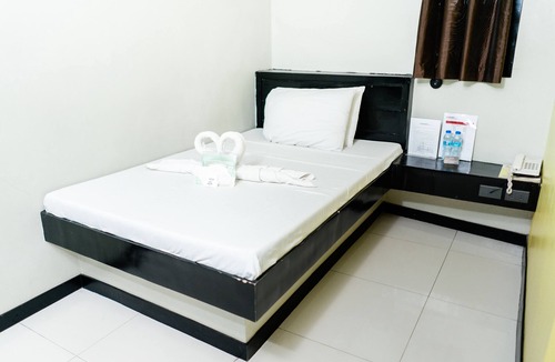 Poblacion District Hotel | Aikiko House