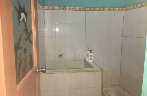 Ternate House | Aini Homestay Ternate