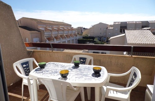 Marseillan Plage Apartment | Air-Conditioned Loft with Terrace & Pool, Sleeps 6
