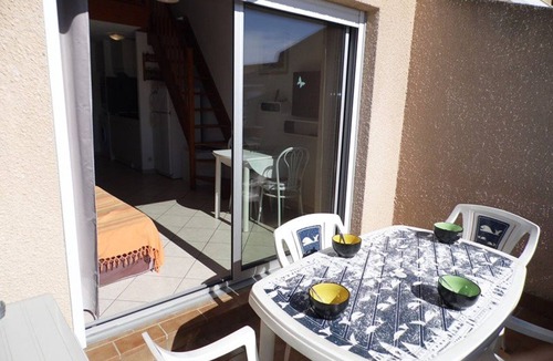 Marseillan Plage Apartment | Air-Conditioned Loft with Terrace & Pool, Sleeps 6