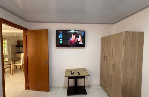 Floridablanca Apartment | Air-conditioned apartment 201