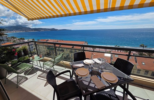 La Californie Apartment | Air-conditioned apartment, fantastic sea view, tramway and amenities nearby